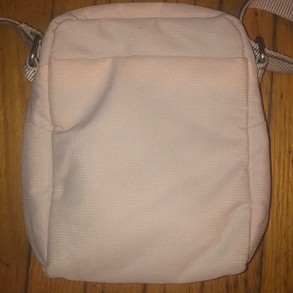 Nike Pastel Pink Crossbody Bag - Picture 2 of 7